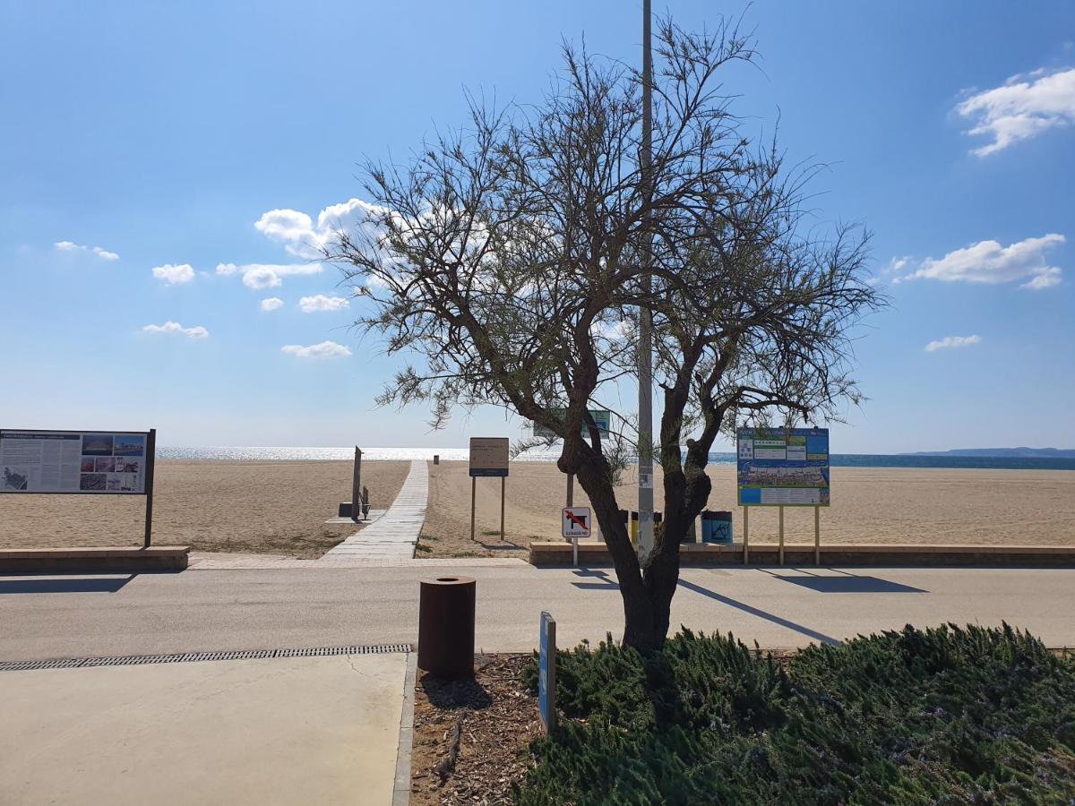אמפוריבראבה Apartamento Badia 24 מראה חיצוני תמונה